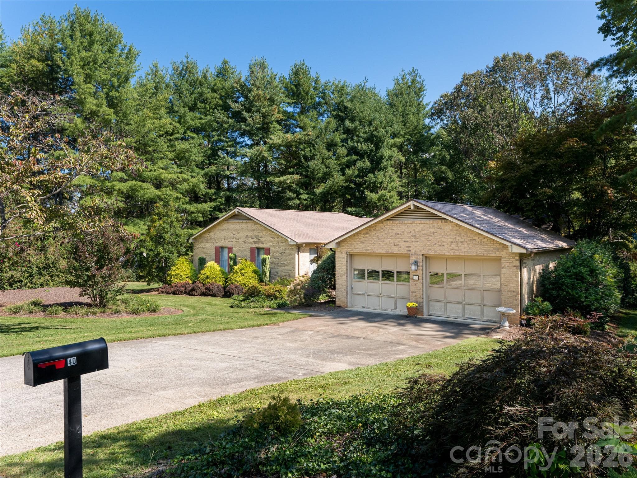 Single Family Residence at Weaverville, photo 2 of 46