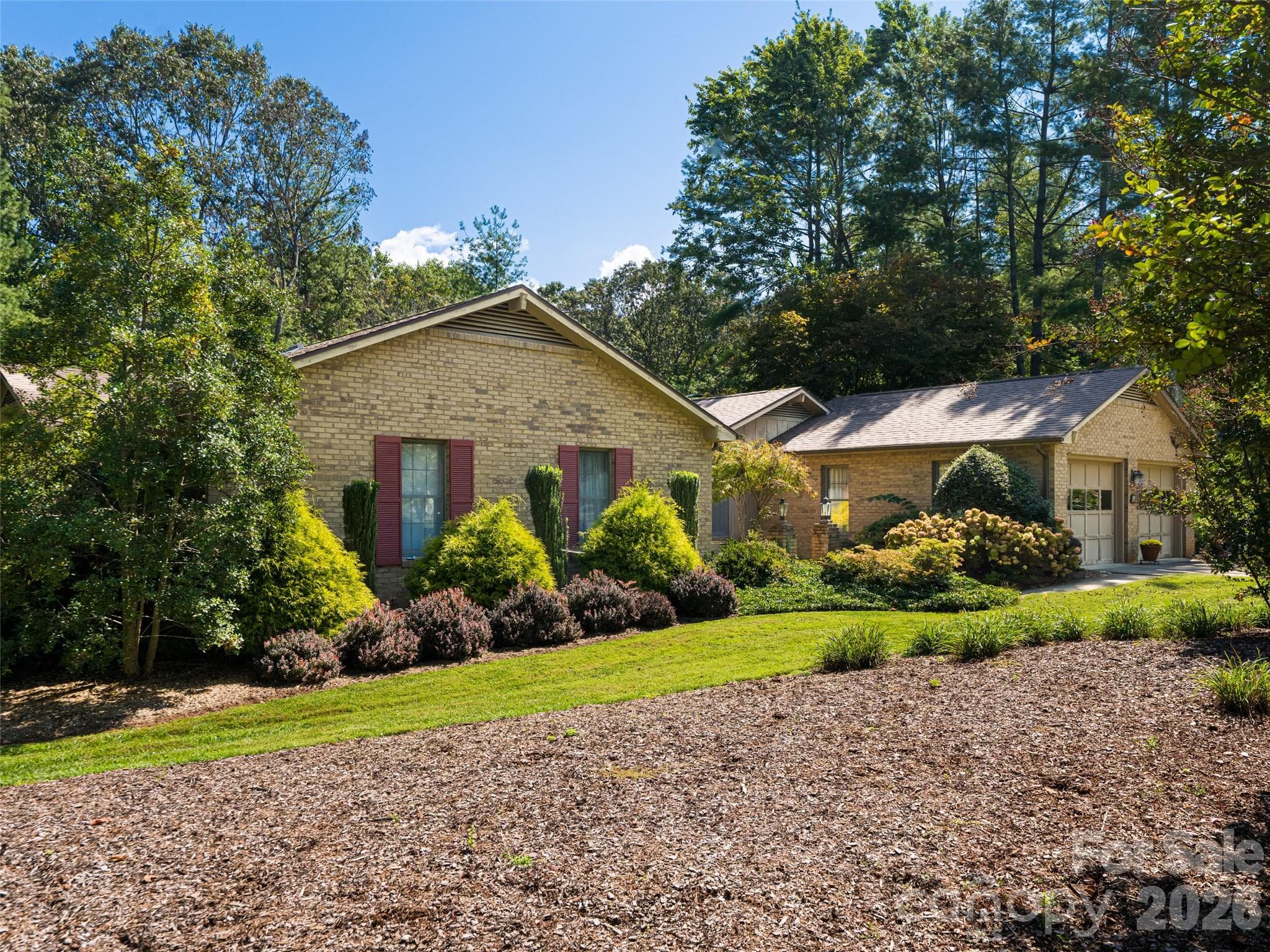 Single Family Residence at Weaverville, photo 4 of 46