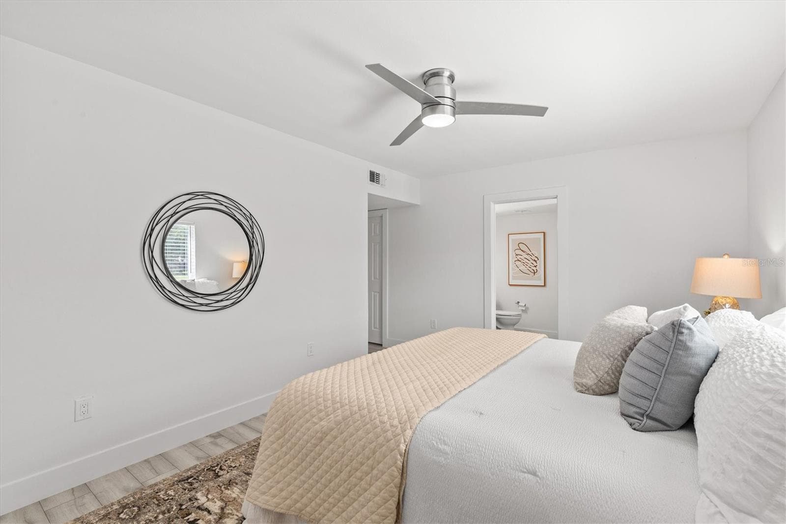 Downstairs ensuite/ bedroom 2 - 13915 WHISPERWOOD DR, CLEARWATER