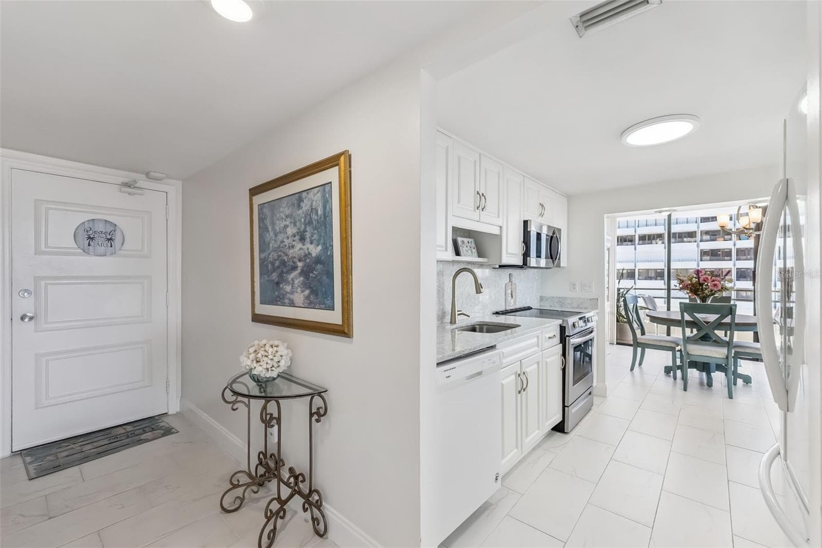 Entry - 2900 N ATLANTIC AVE #1106, DAYTONA BEACH