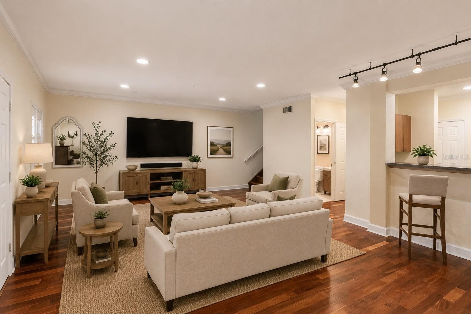 Living Room - 202 E SOUTH ST #1044, ORLANDO