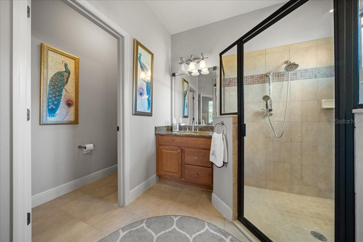 Large Walk-in Shower w/ Separate Water Room - 1606 SNELLING AVE, THE VILLAGES
