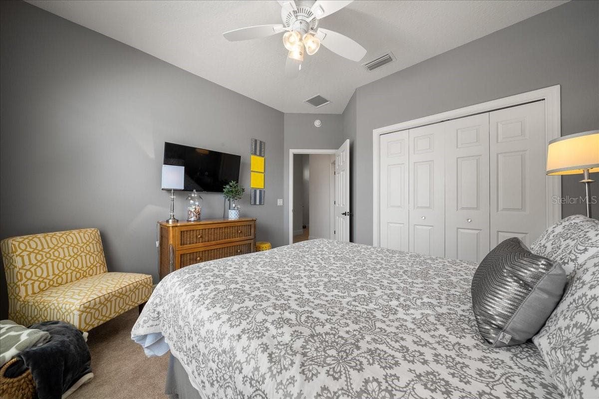 Guest Bedroom Has Built-in Closet - 1606 SNELLING AVE, THE VILLAGES