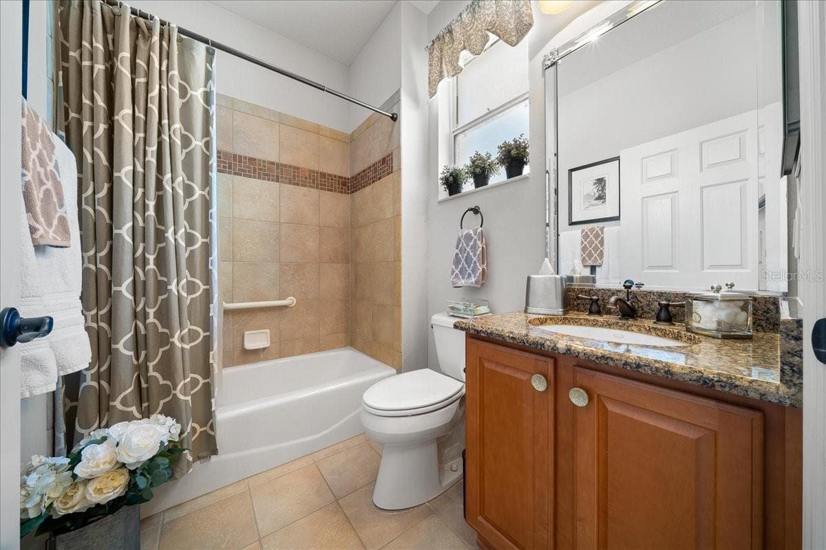 Guest Bathroom - 1606 SNELLING AVE, THE VILLAGES