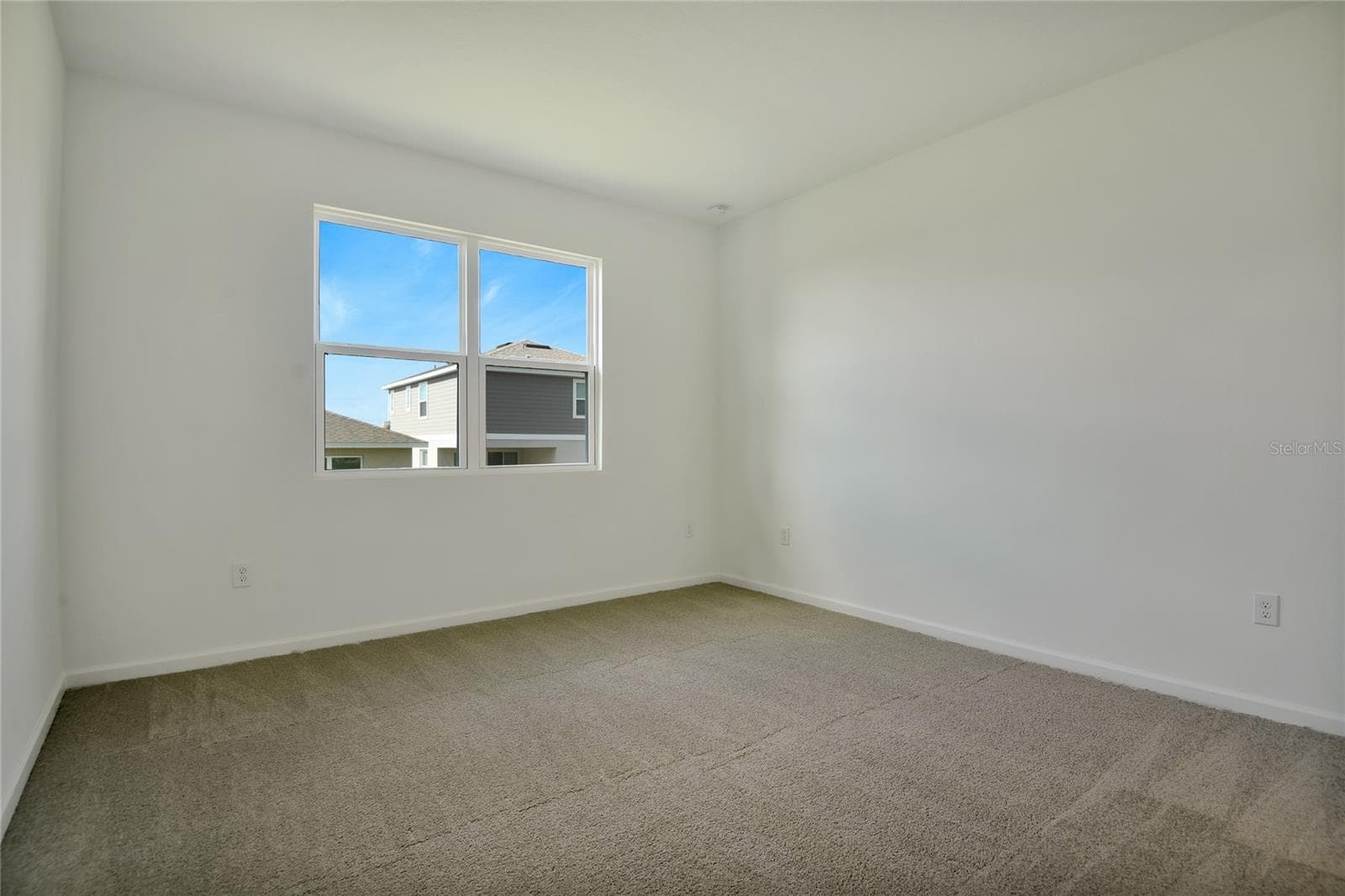 Single Family Residence at 6178 DAPHNE ST, LAKE HAMILTON, photo 9 of 21