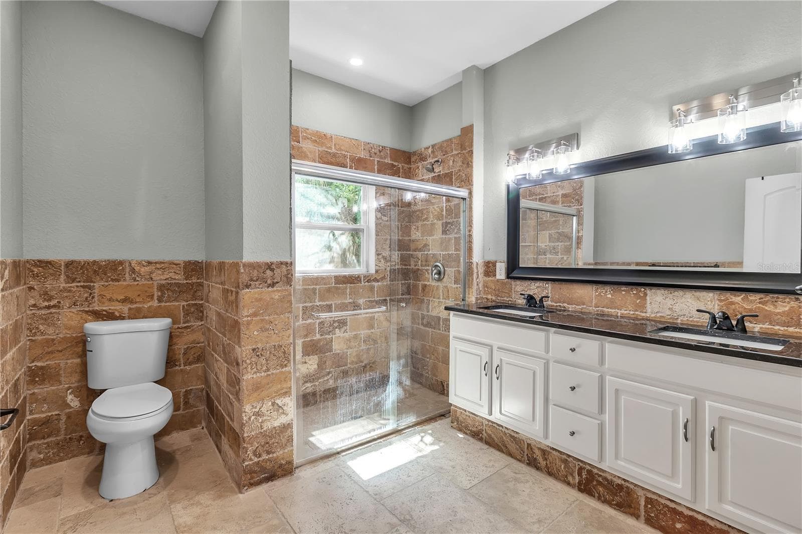 Single Family Residence at 1536 25TH ST, SARASOTA, photo 17 of 26