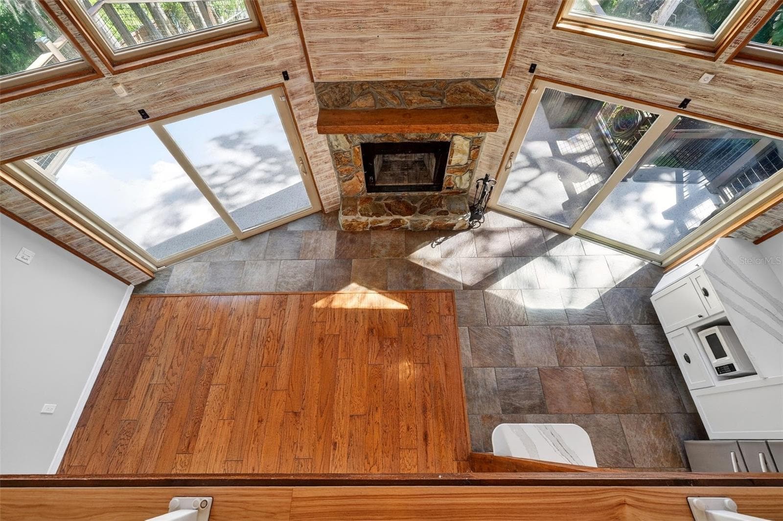 loft overlooking downstairs - 19801 GUNN HWY, ODESSA