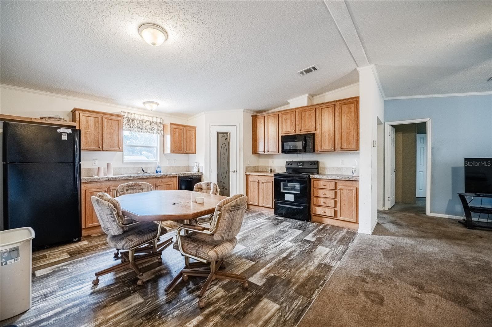 Manufactured Home at 2308 KAY ST, LAKE ALFRED, photo 7 of 27