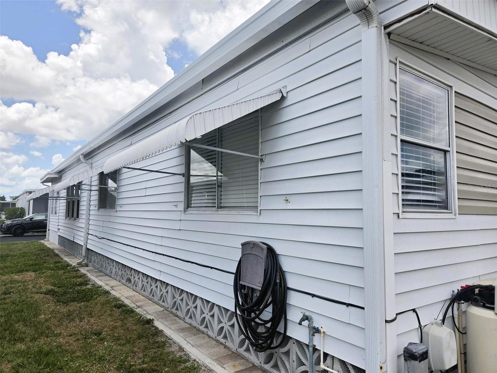 Mobile Home at 3221 SUMAC TER, SARASOTA, photo 4 of 41
