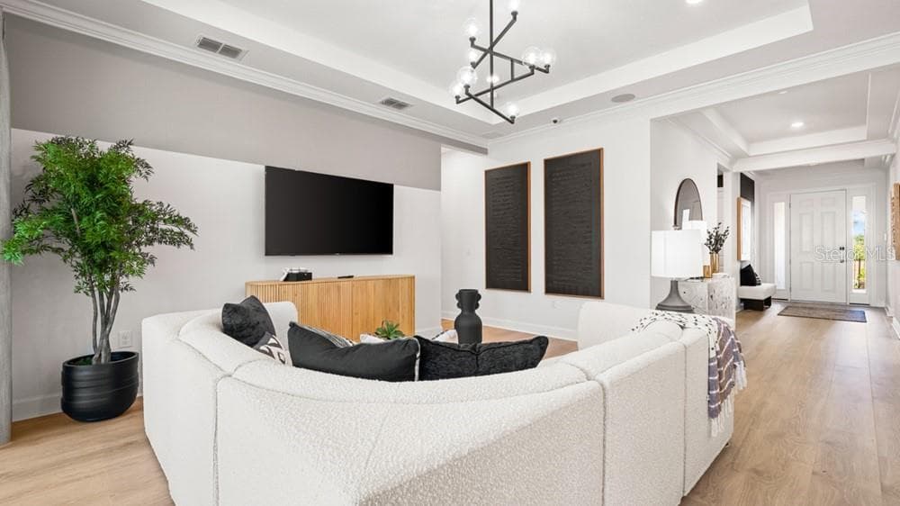 10610 Eclipse Street - Model Home Leaseback - Available Now for Closing! - 10610 ECLIPSE ST, SARASOTA