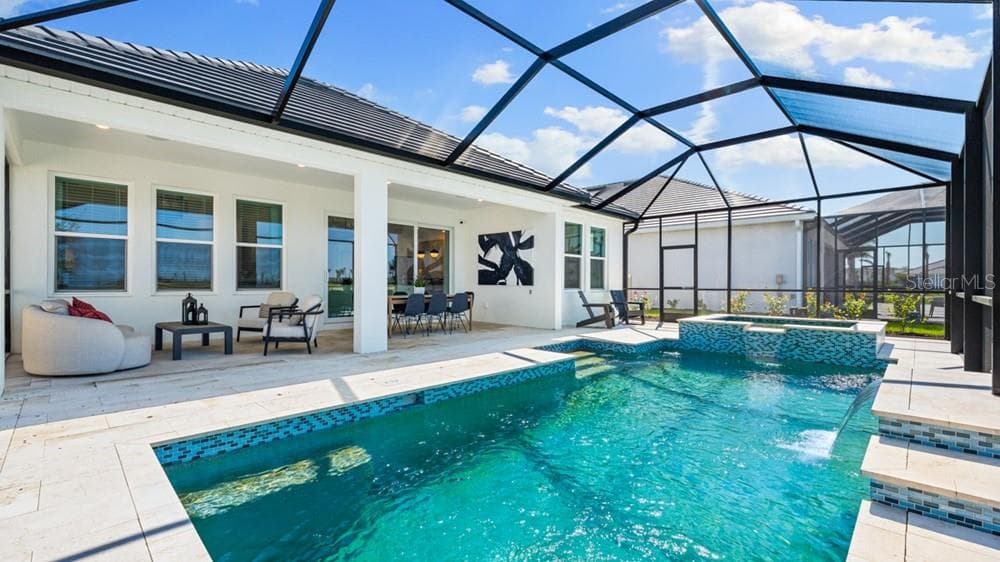 10610 Eclipse Street - Model Home Leaseback - Available Now for Closing! - 10610 ECLIPSE ST, SARASOTA
