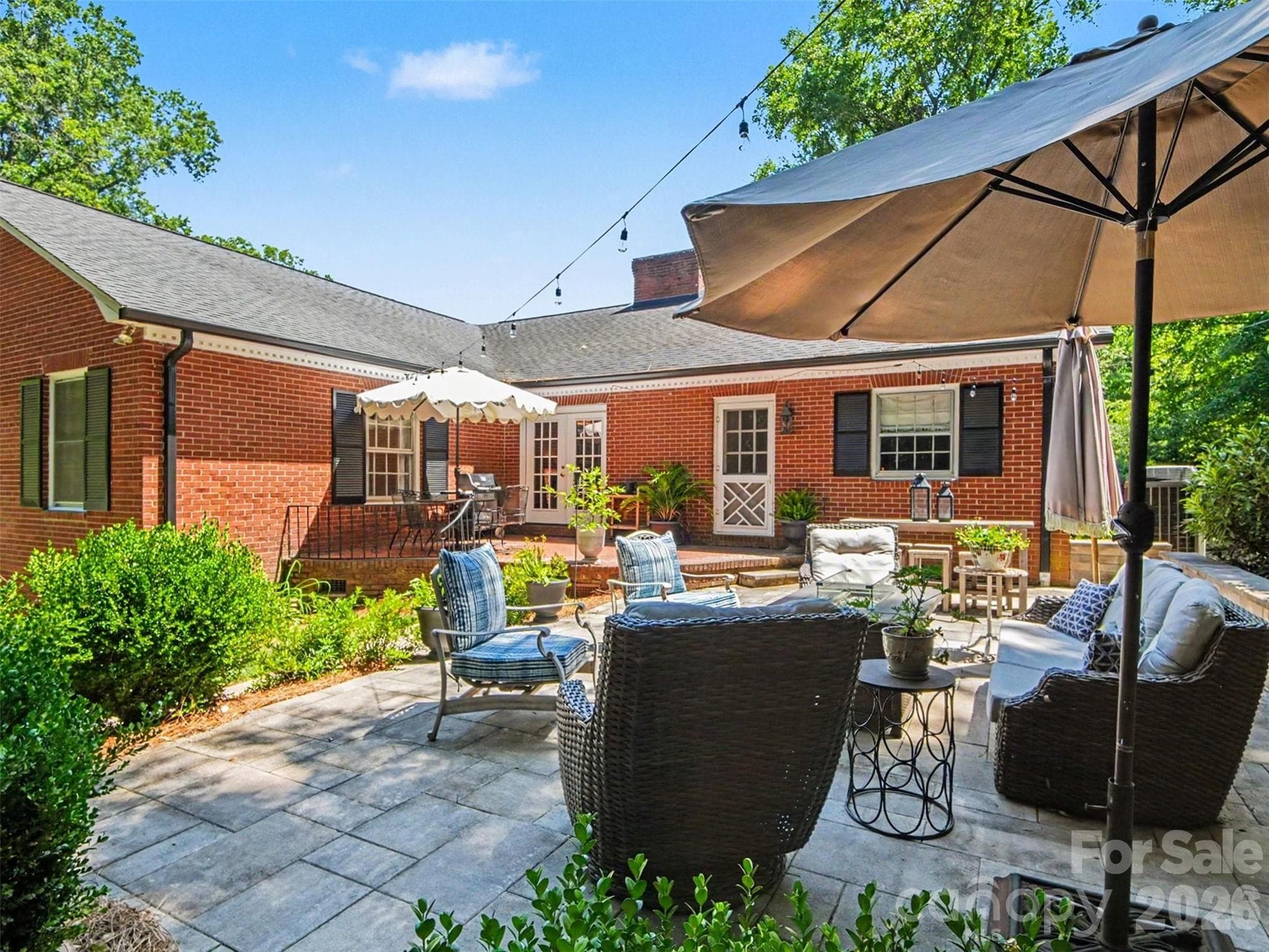 Your next dinner party starts here or pick up a book for a quiet respite - 441 Claymont Street SE, Concord