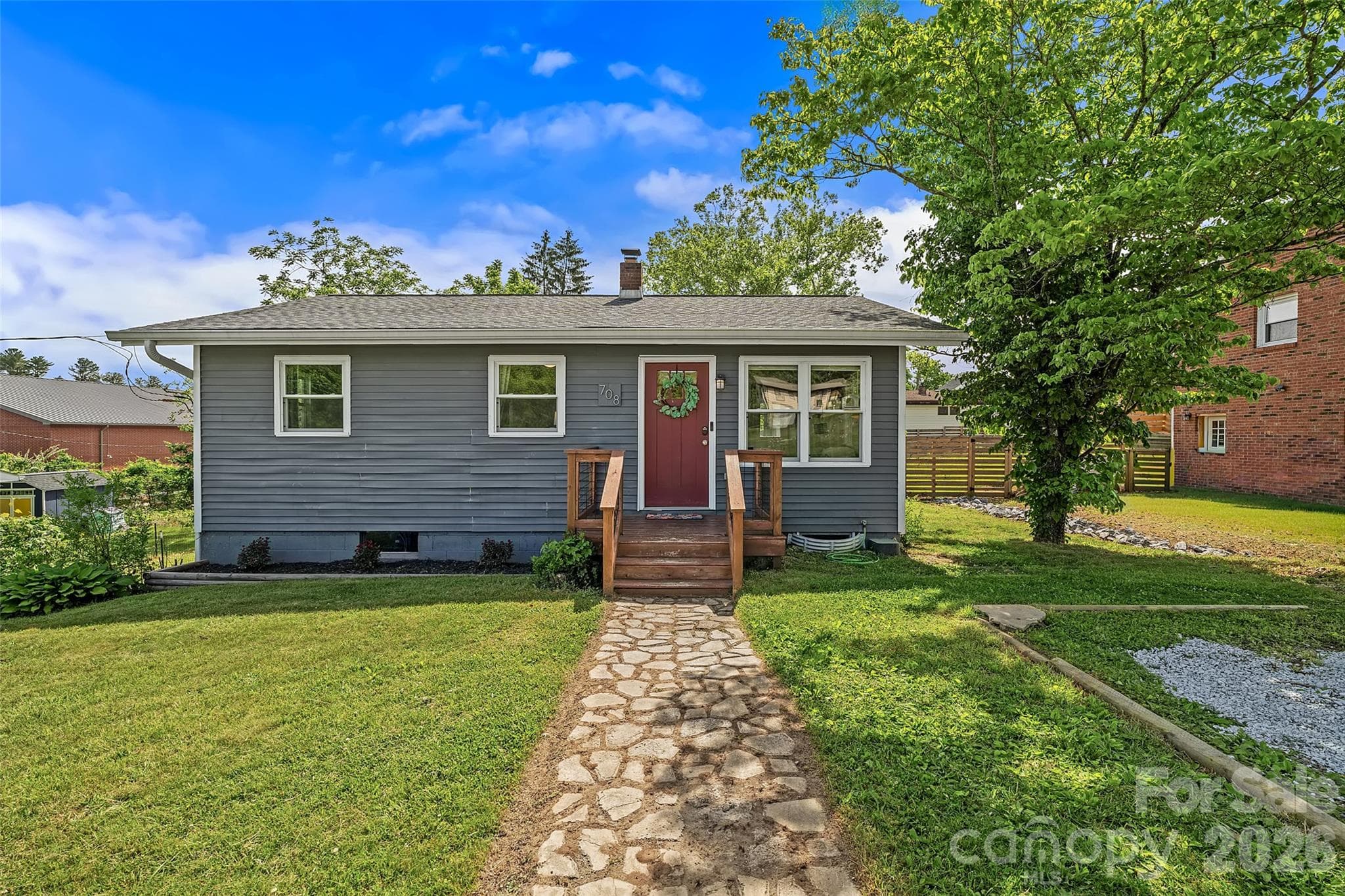 Single Family Residence at 708 Prince Drive, Hendersonville, photo 3 of 24
