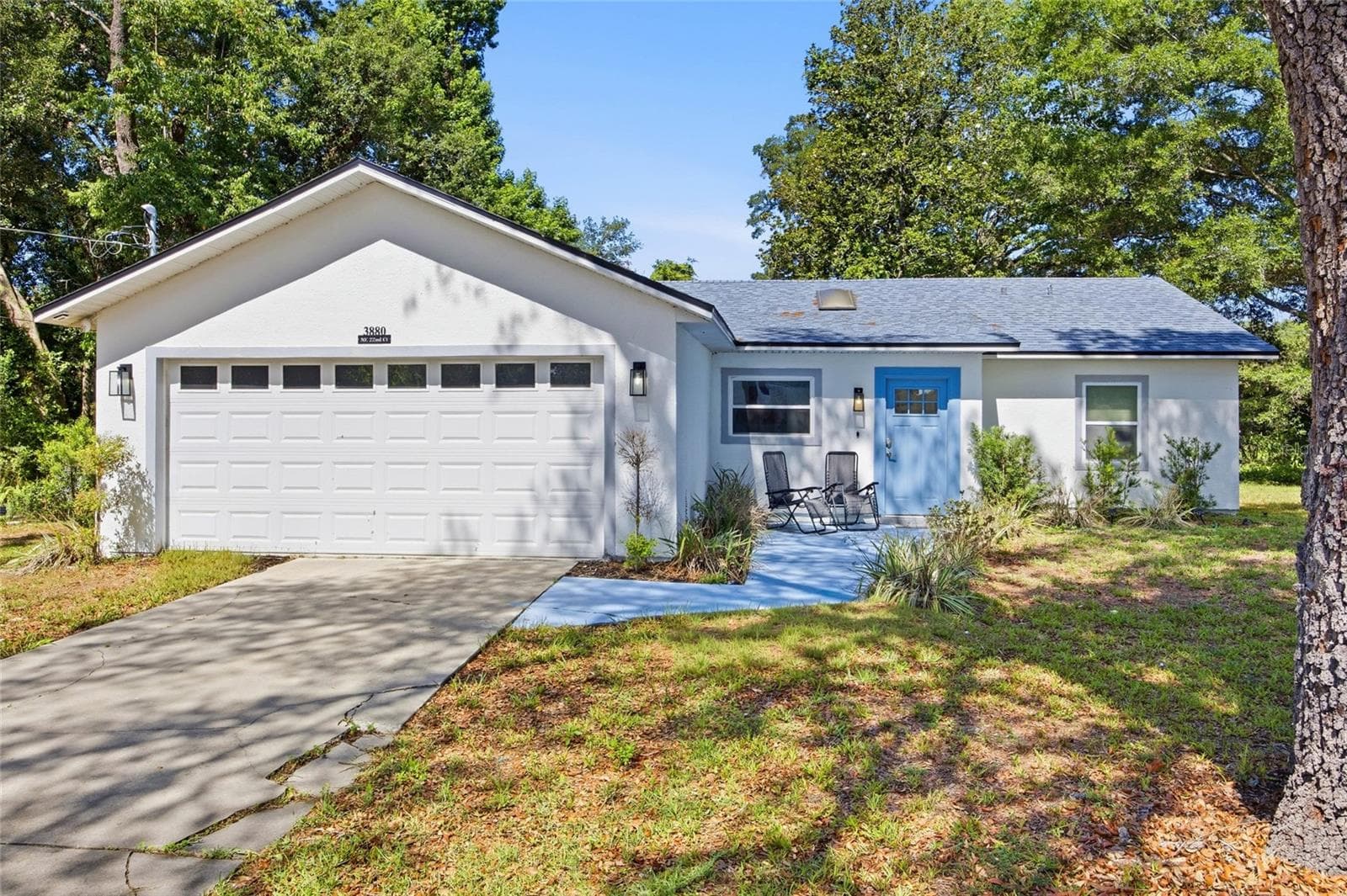Front - 3880 NE 22ND CT, OCALA