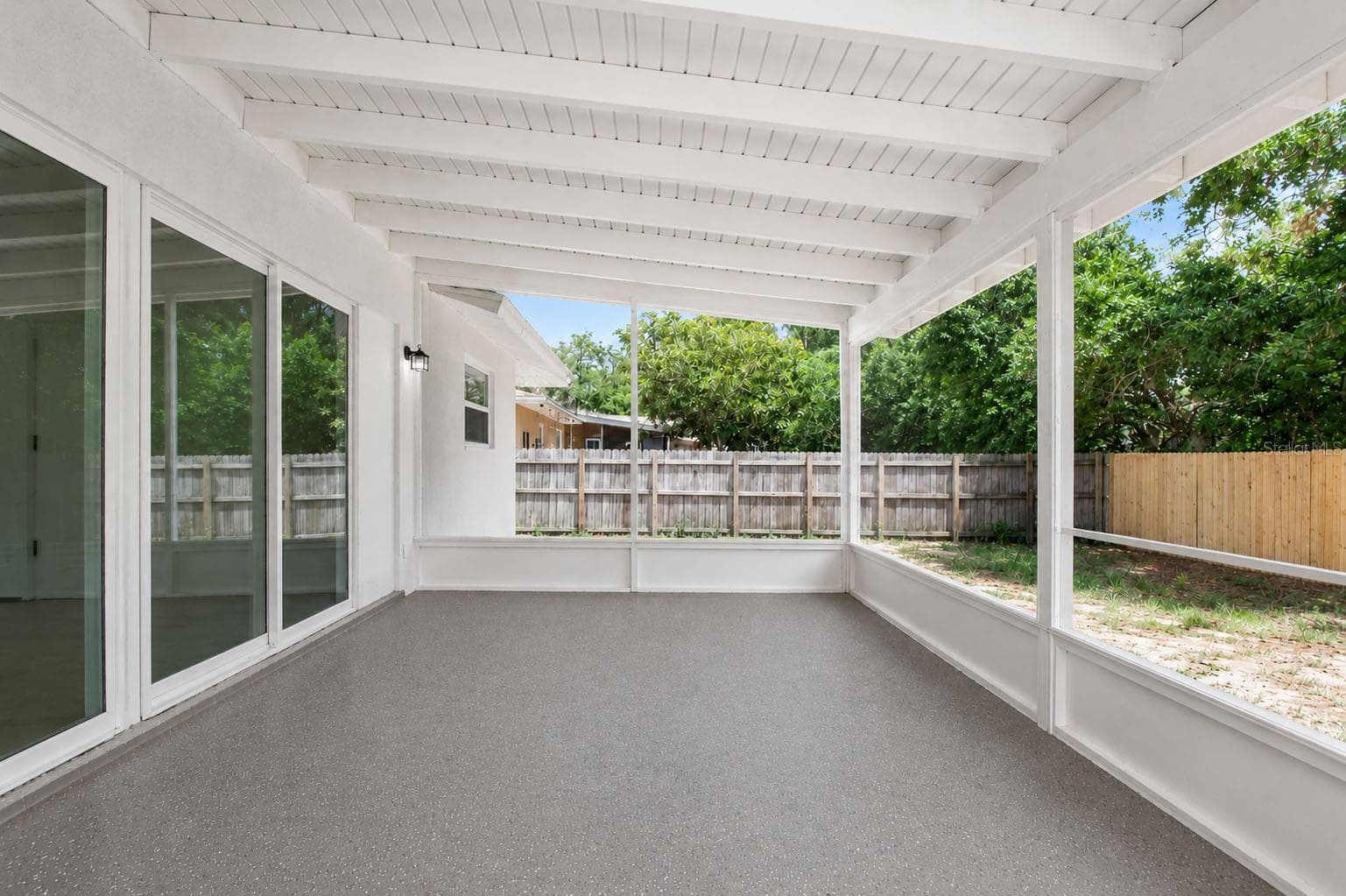 Large screened lanai - 7162 CAMBRIDGE ST, SPRING HILL