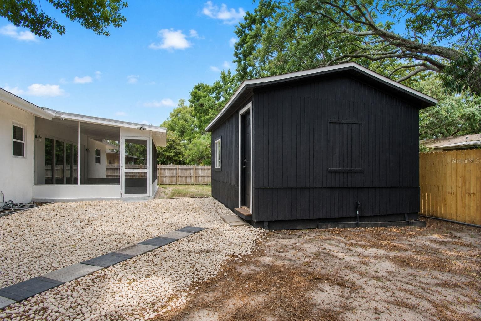 Shed - 7162 CAMBRIDGE ST, SPRING HILL