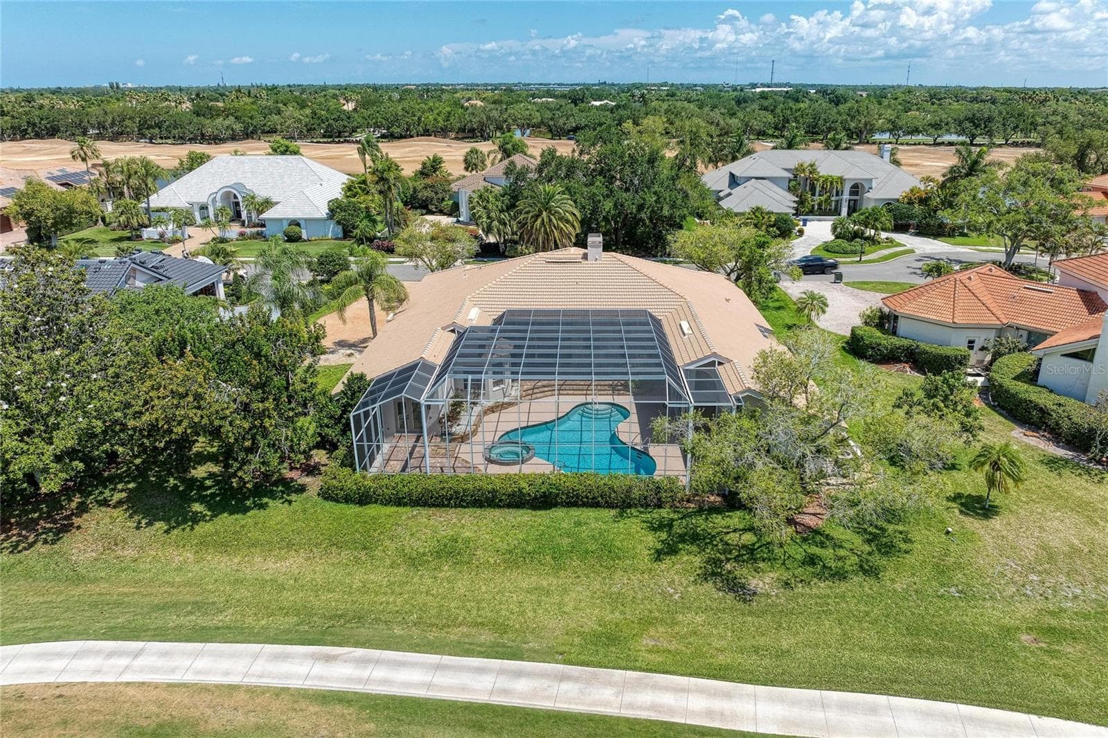 Single Family Residence at 4268 LAS PALMAS WAY, SARASOTA, photo 11 of 104