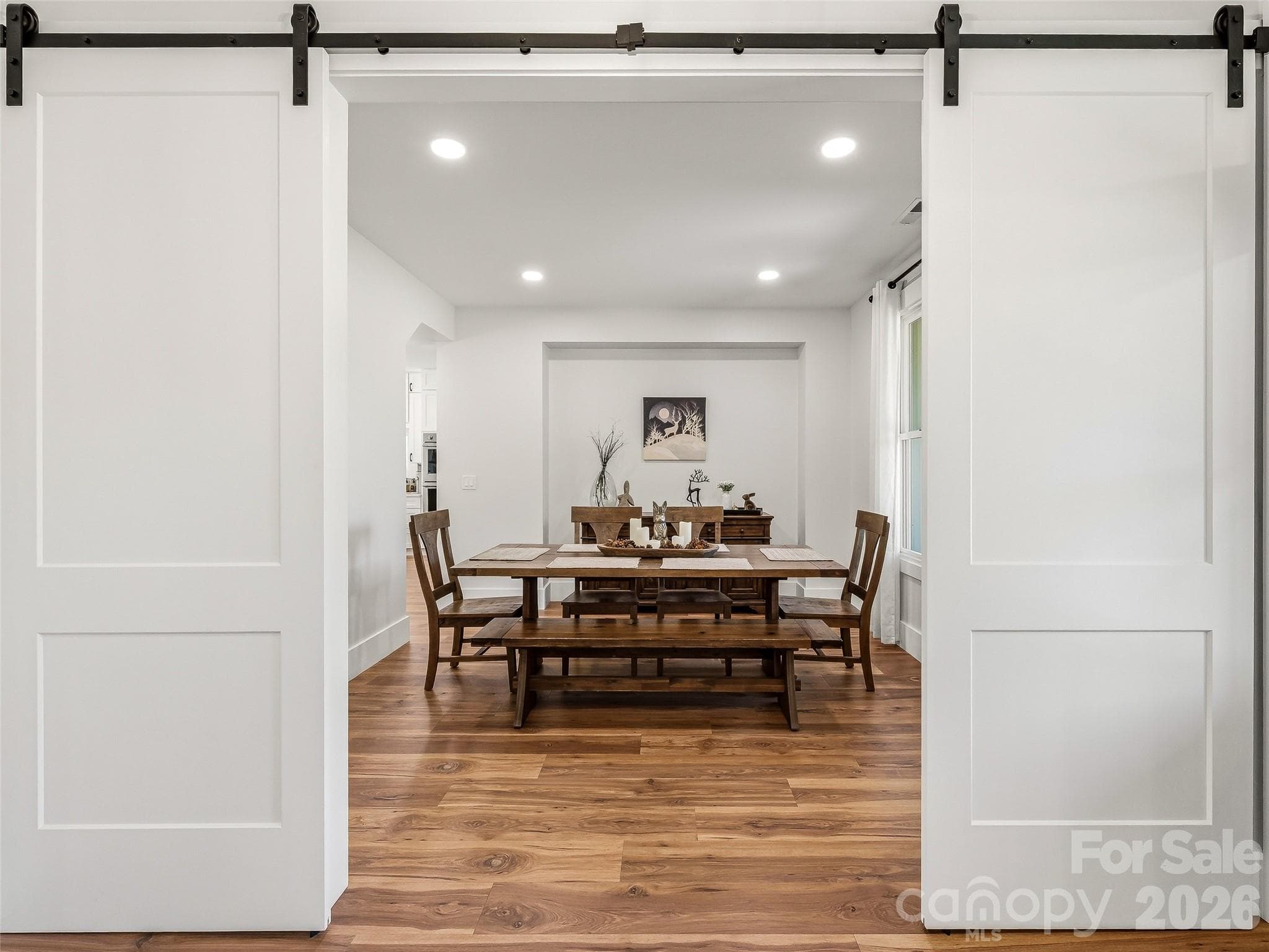 Single Family Residence at 158 Trellem Trail, Hendersonville, photo 10 of 48