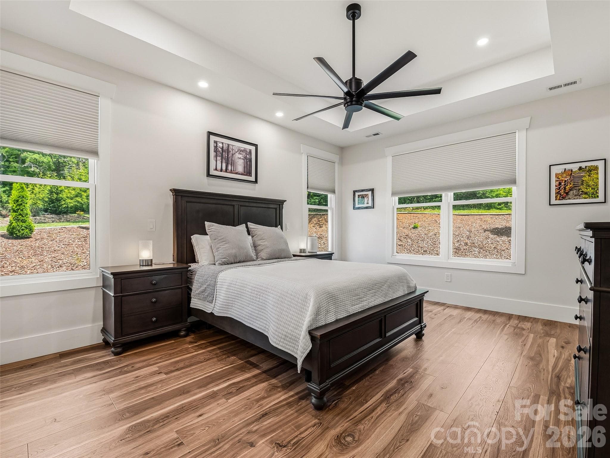 Single Family Residence at 158 Trellem Trail, Hendersonville, photo 25 of 48