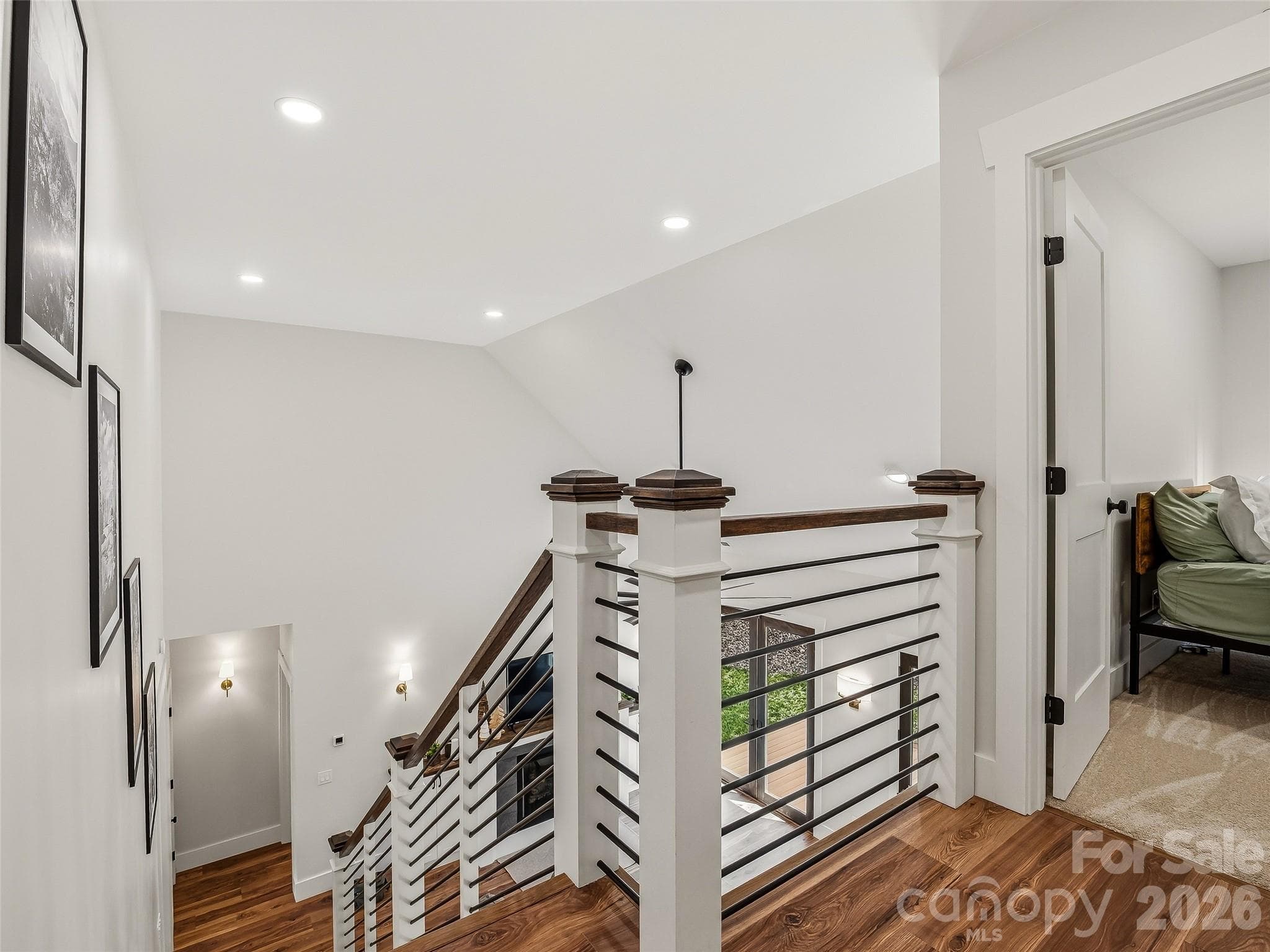 Single Family Residence at 158 Trellem Trail, Hendersonville, photo 43 of 48