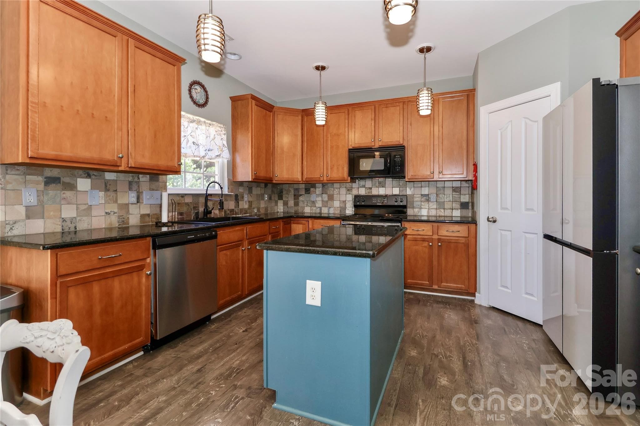 Single Family Residence at Statesville, photo 14 of 48