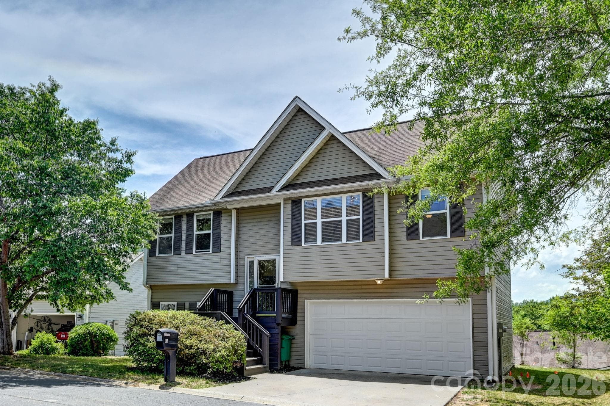 Single Family Residence at Asheville, photo 7 of 39