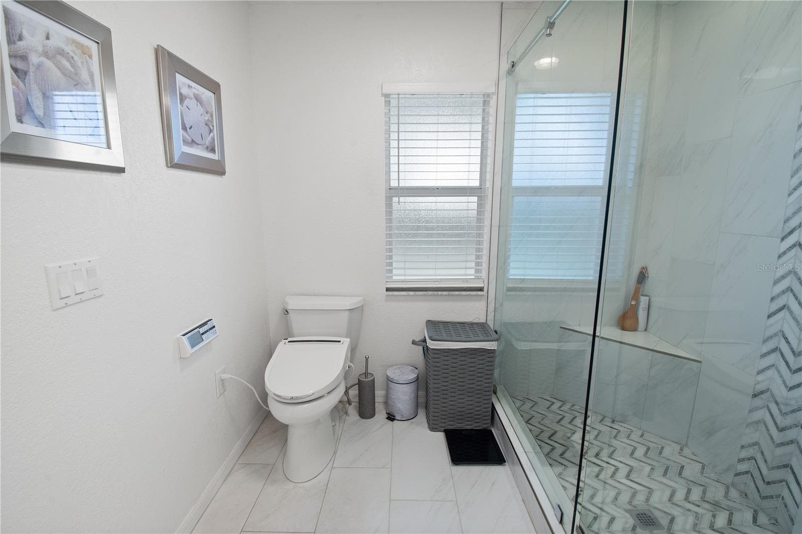 Primary Bath - 241 LOURDES ST, LAKE WALES