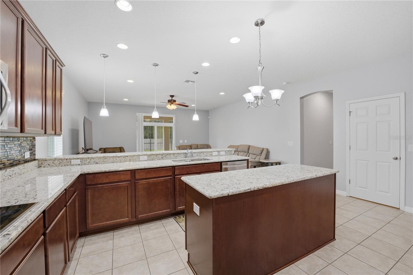 Single Family Residence at 5248 LANDMARK DR, ST CLOUD, photo 15 of 48