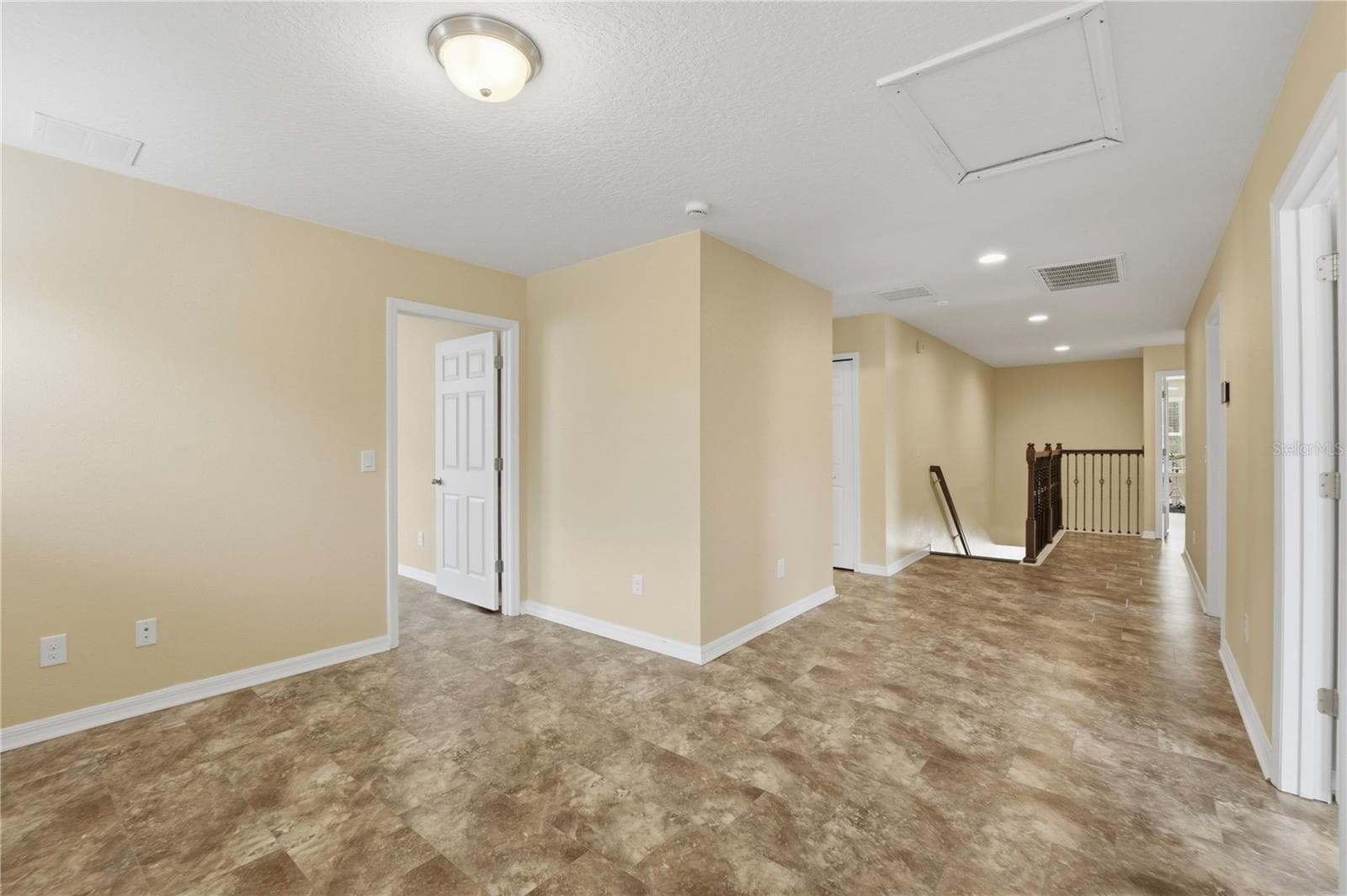 Single Family Residence at 5248 LANDMARK DR, ST CLOUD, photo 28 of 48