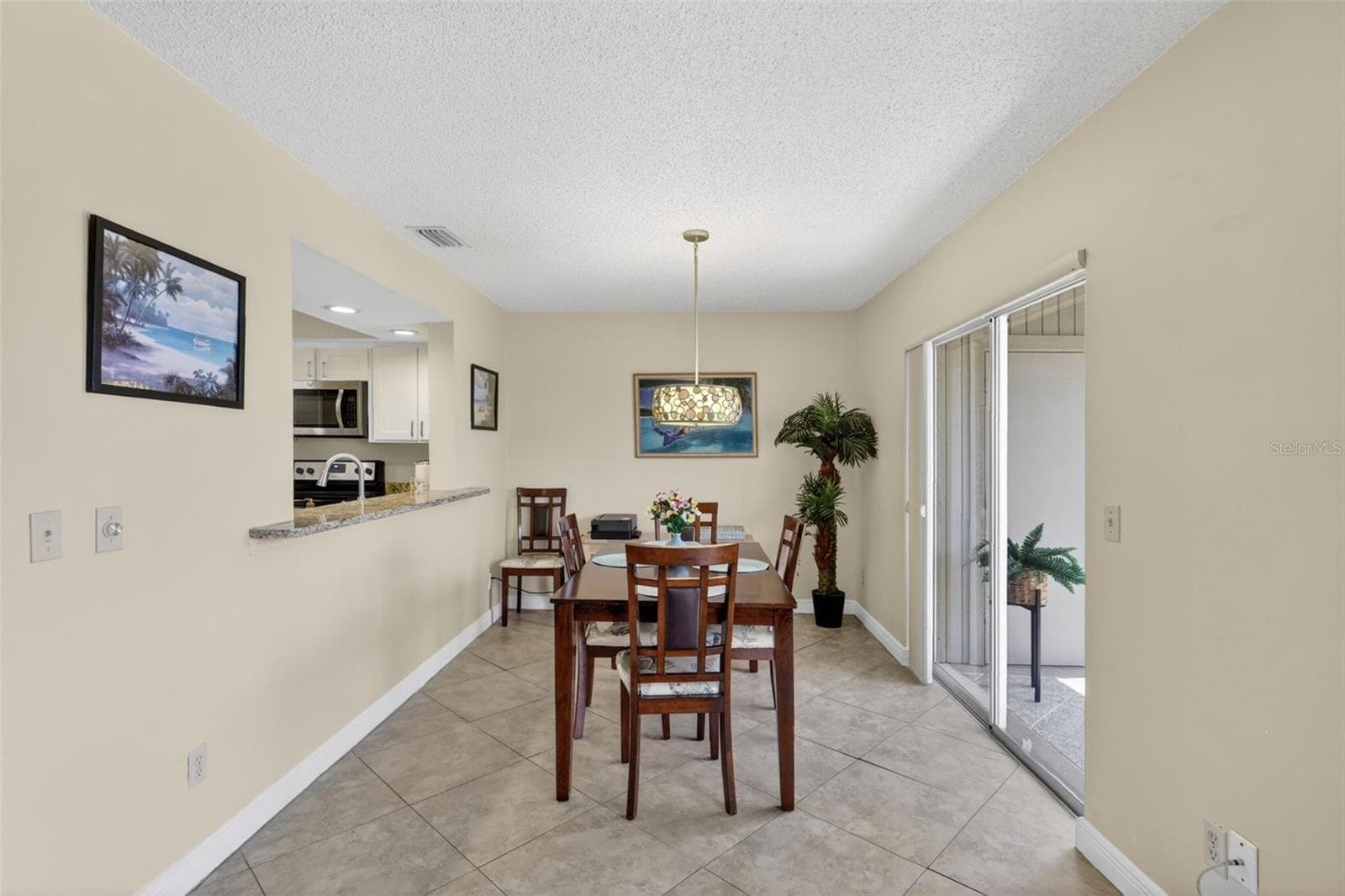 Condominium at 6146 7TH AVE W #6146, BRADENTON, photo 14 of 41