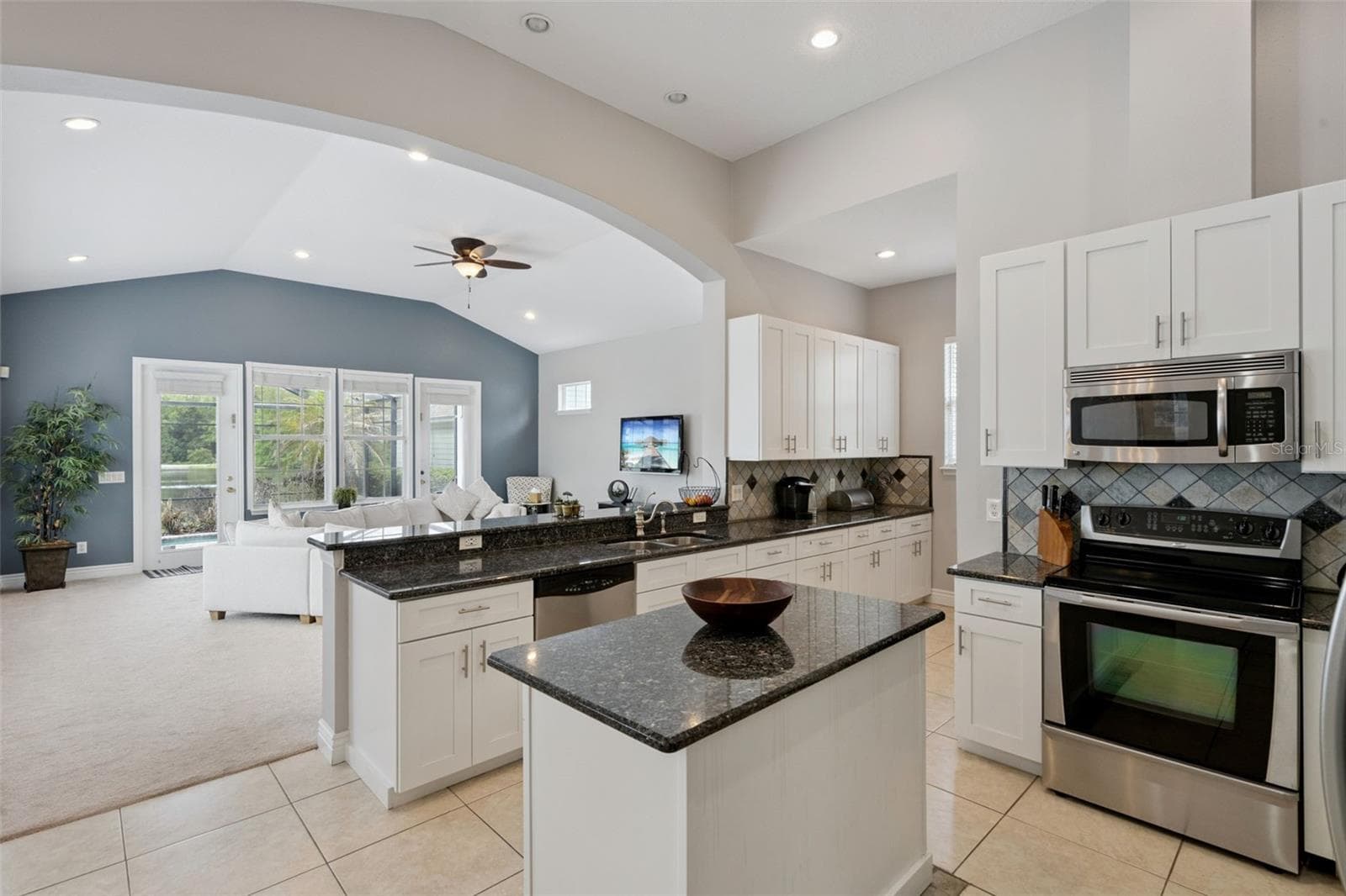 Single Family Residence at 930 CROTON RD, CELEBRATION, photo 9 of 59