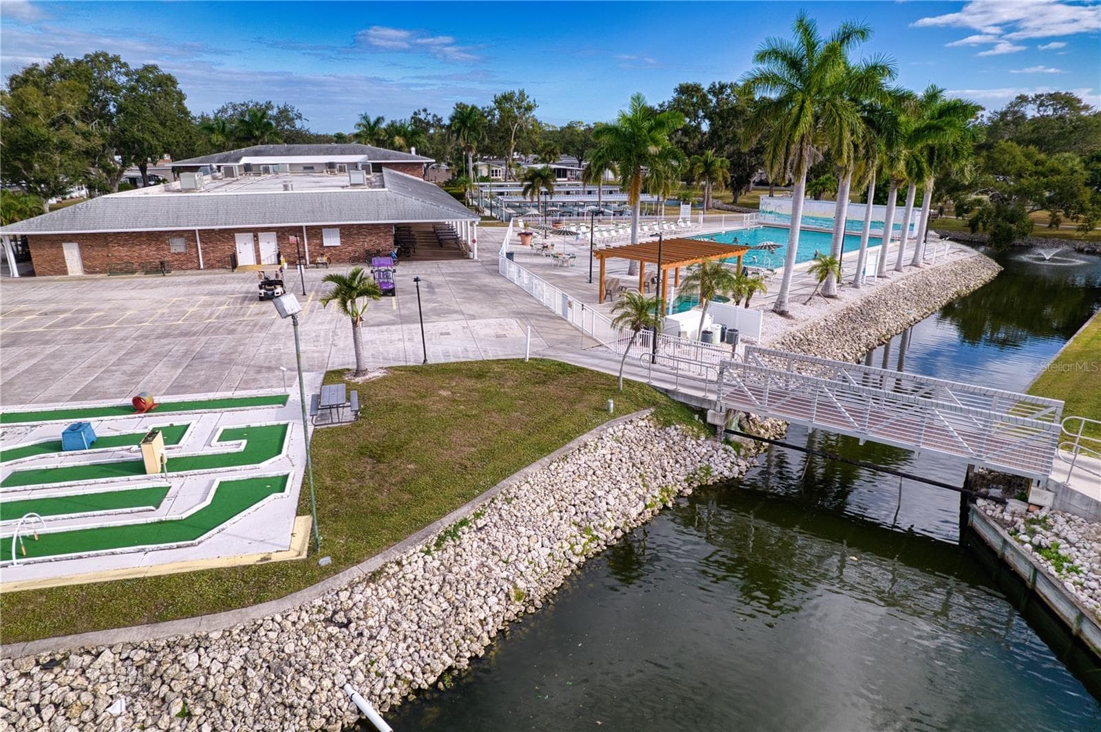Mobile Home at 3226 SWEET GUM TER, SARASOTA, photo 37 of 48