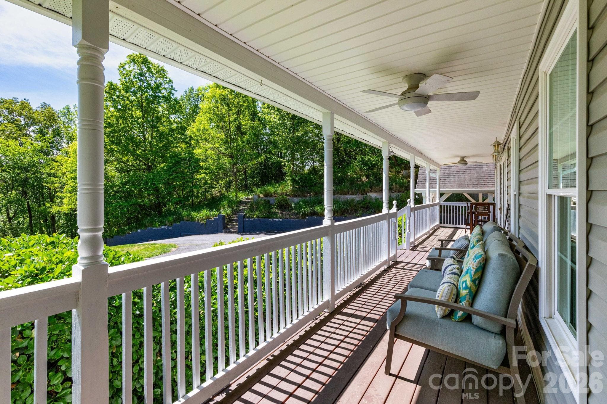 Covered Front Porch - 215 Butternut Lane, Leicester