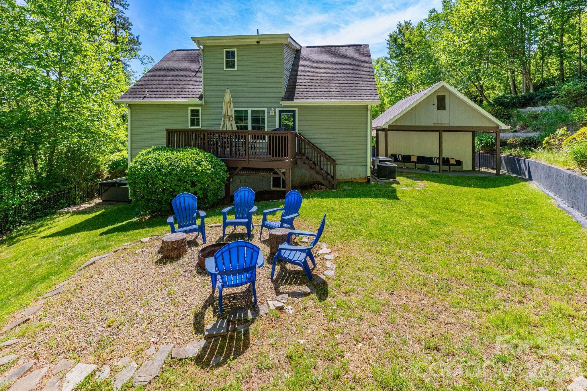 Back Yard Firepit - 215 Butternut Lane, Leicester
