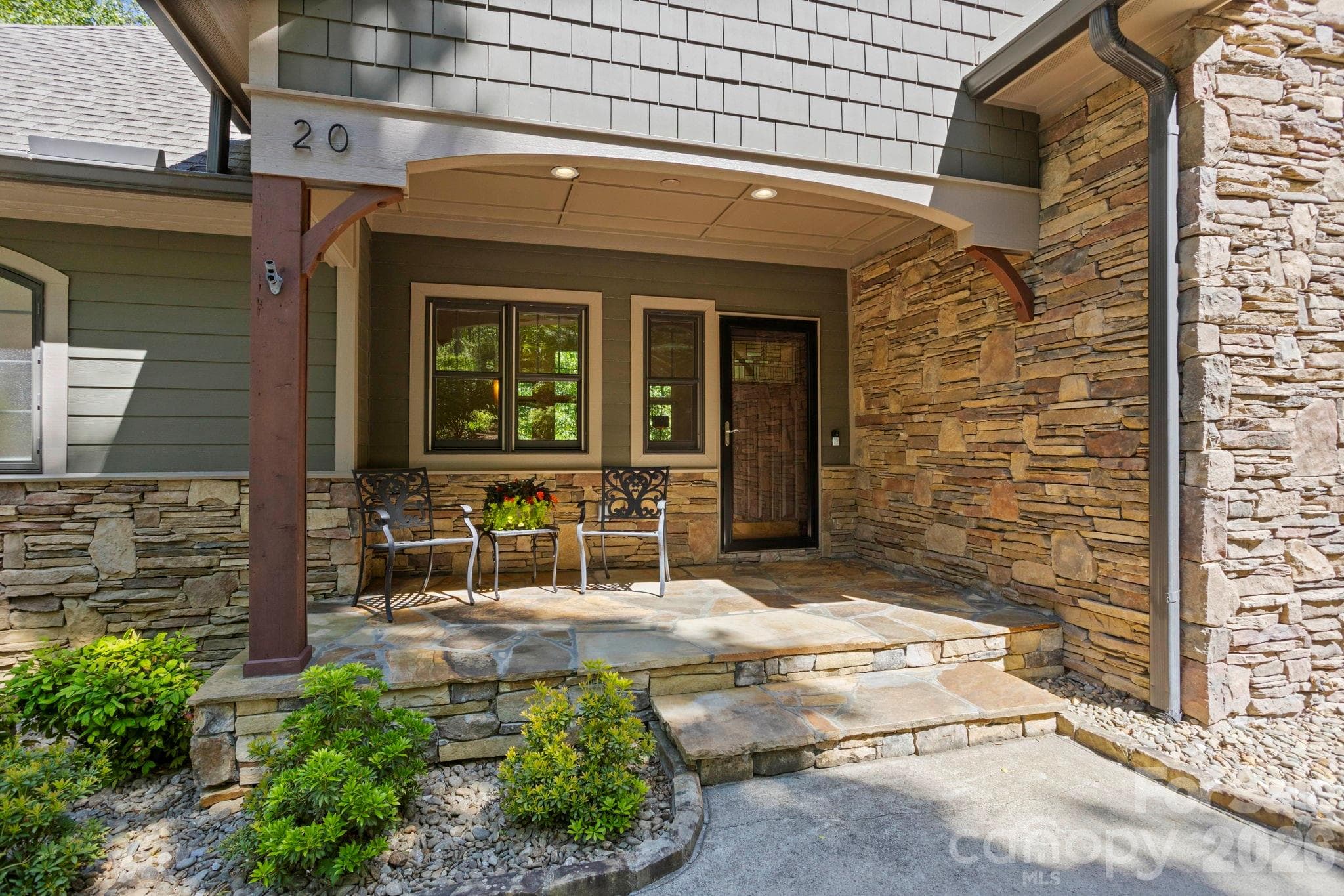 Single Family Residence at 20 Fernridge Court, Flat Rock, photo 5 of 50