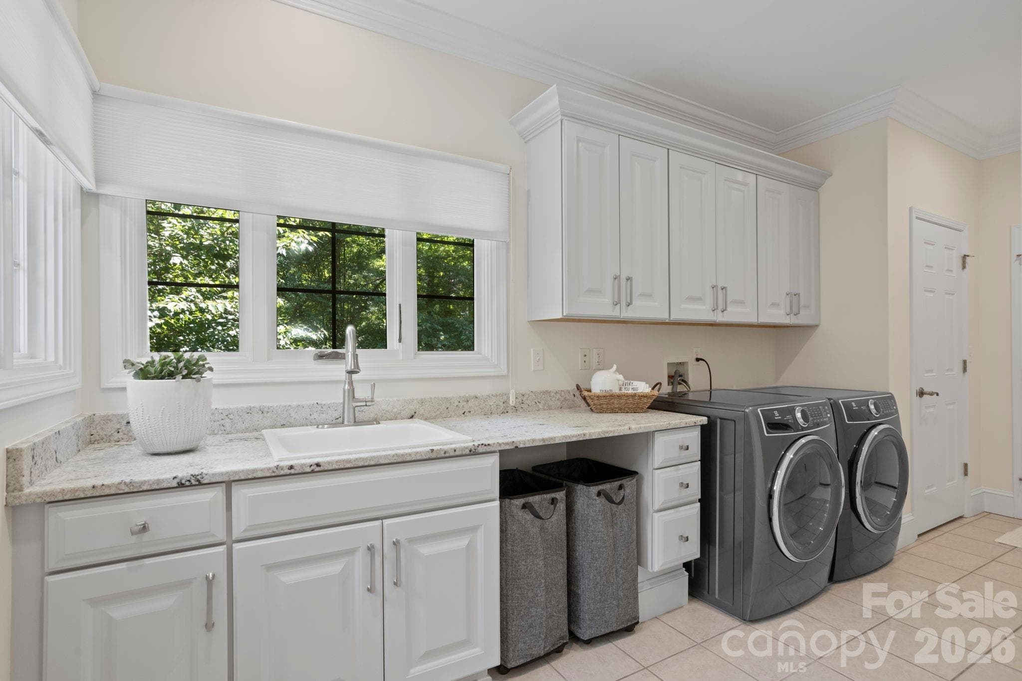 Single Family Residence at 20 Fernridge Court, Flat Rock, photo 28 of 50