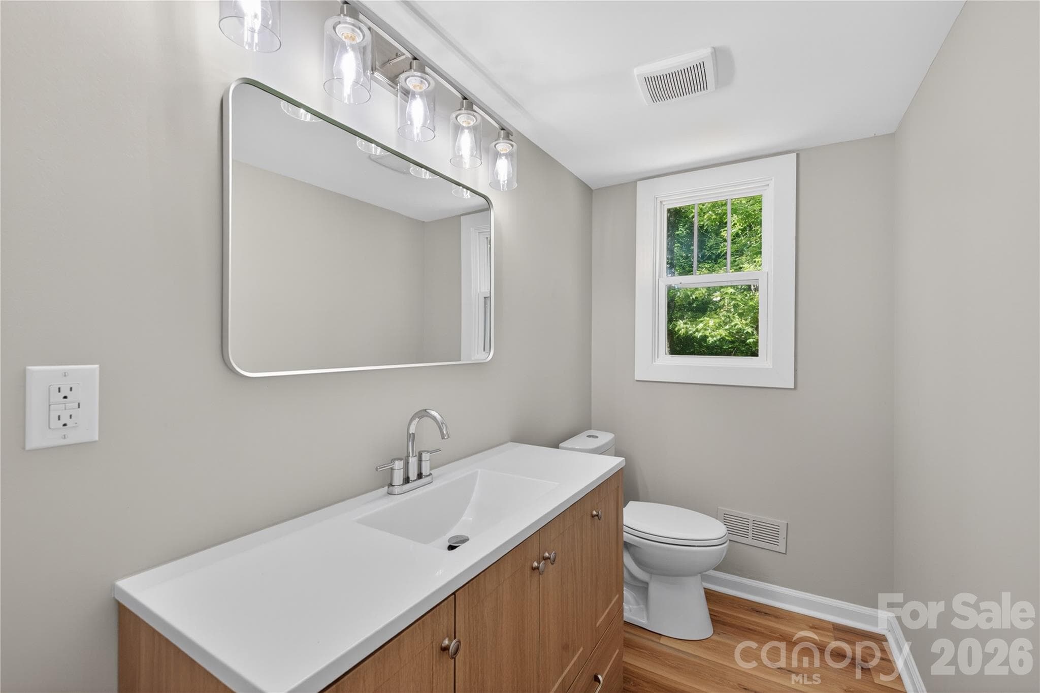 Single Family Residence at 7407 Limerick Drive, Charlotte, photo 21 of 37