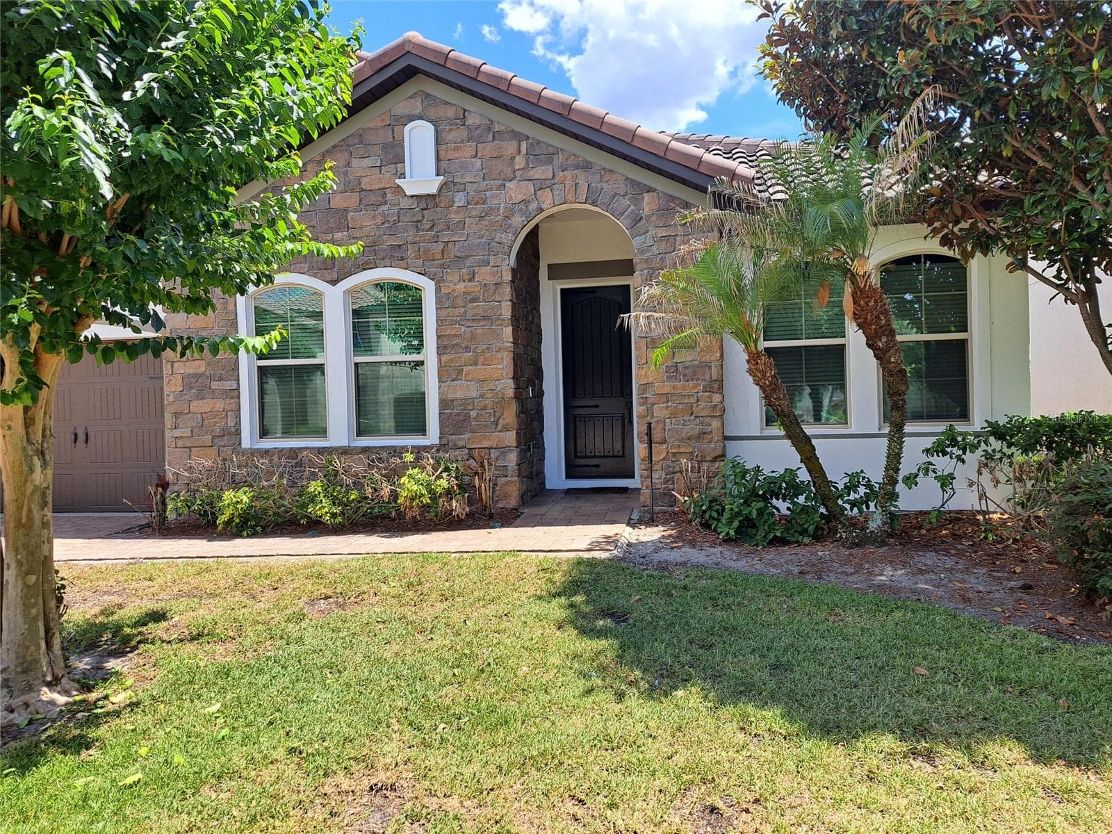Single Family Residence at 8420 MOREHOUSE DR, ORLANDO, photo 3 of 19