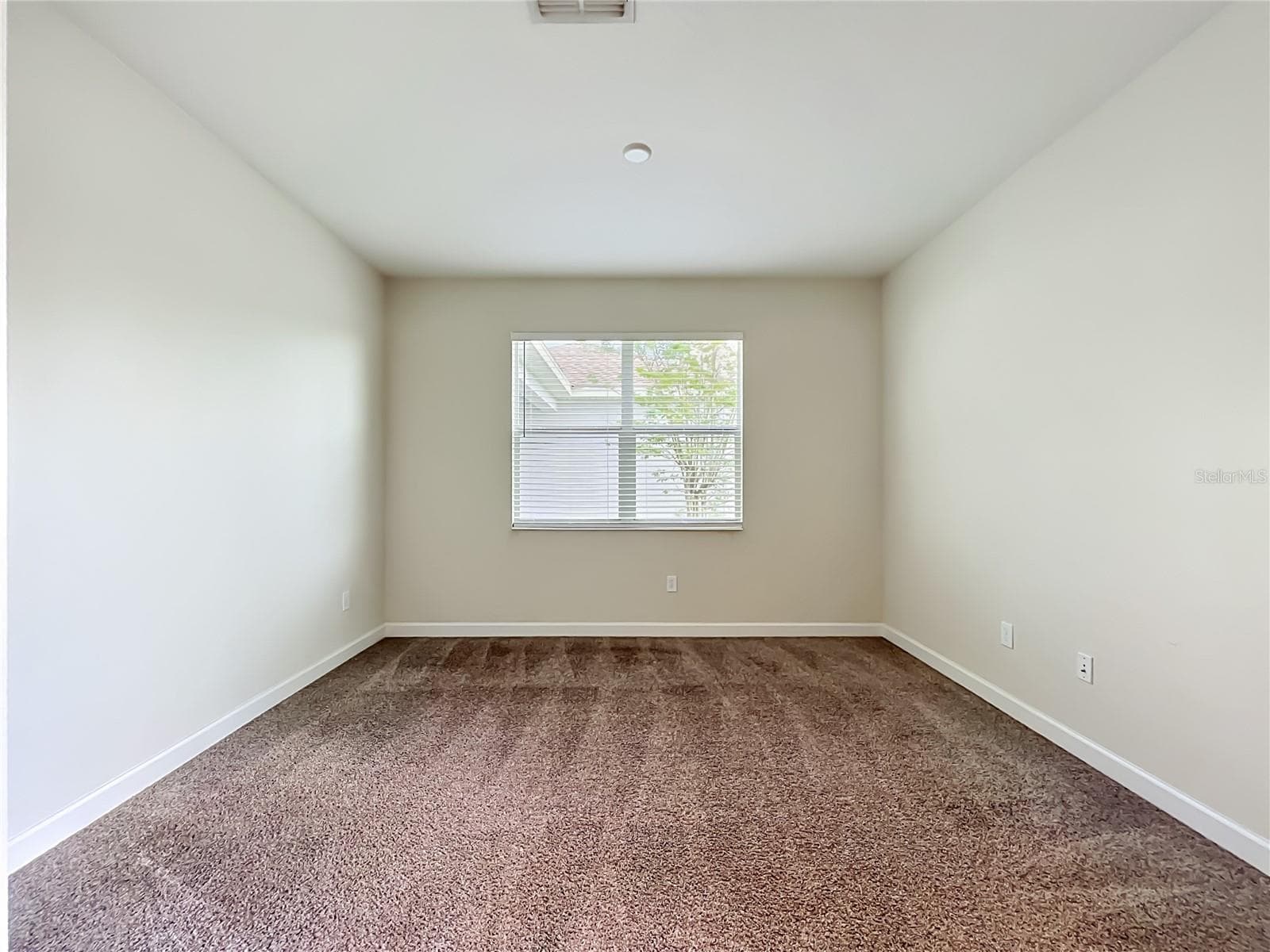 Single Family Residence at 11143 SYCAMORE WOODS DR, ORLANDO, photo 25 of 65