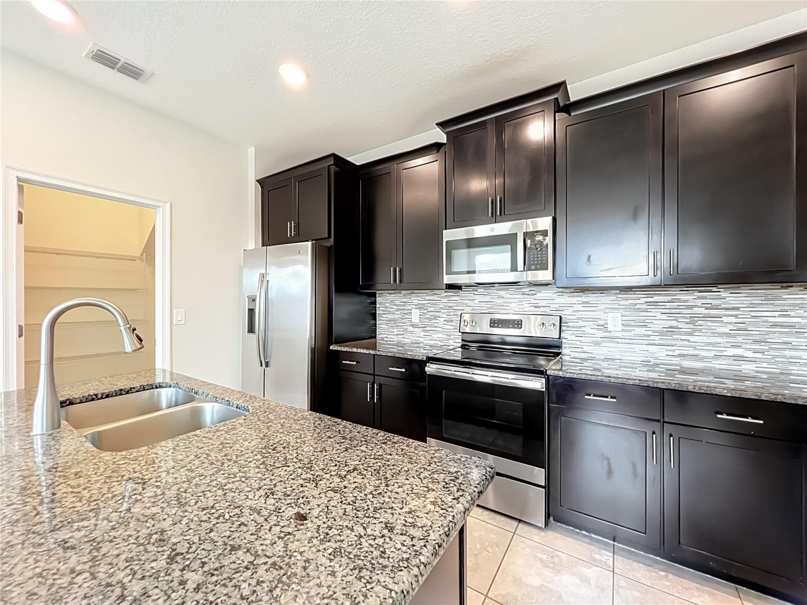 Single Family Residence at 11143 SYCAMORE WOODS DR, ORLANDO, photo 26 of 65
