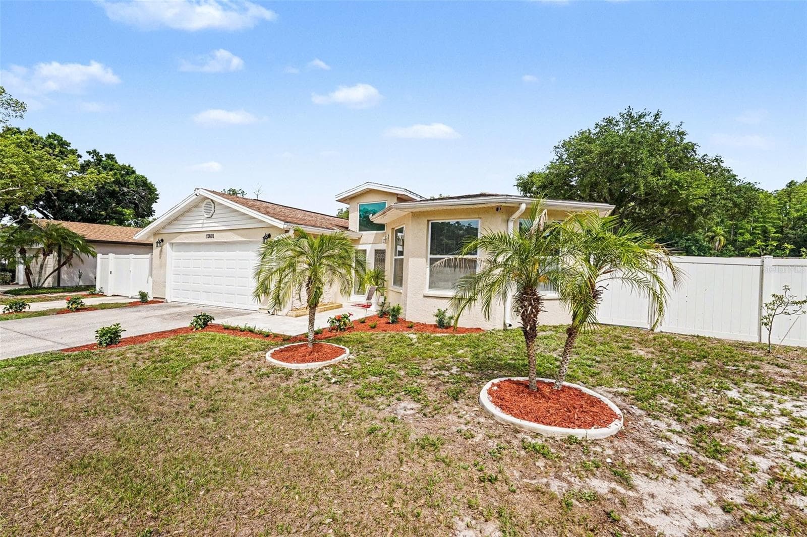 Single Family Residence at 12601 WOOD IBIS WAY, TAMPA, photo 4 of 32