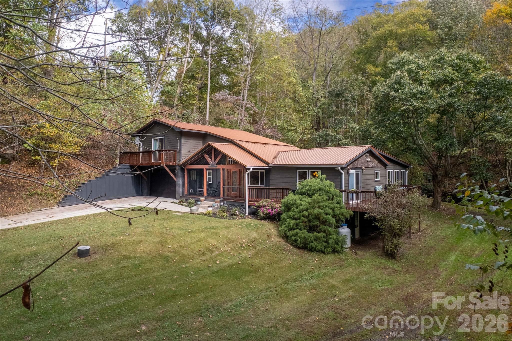 Single Family Residence at Sylva, photo 2 of 37
