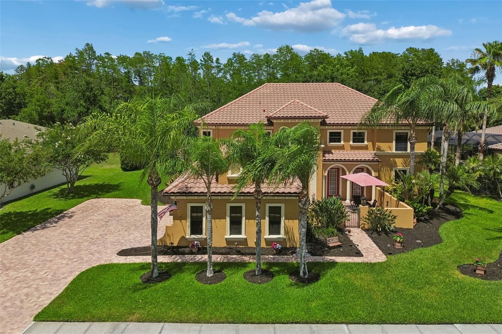 3654 BALLASTONE DR