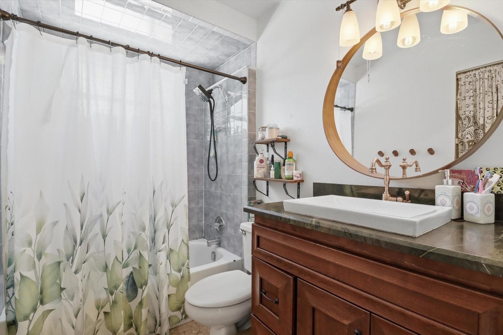 2nd bathroom - 8720 N TROJAN DR, CITRUS SPRINGS