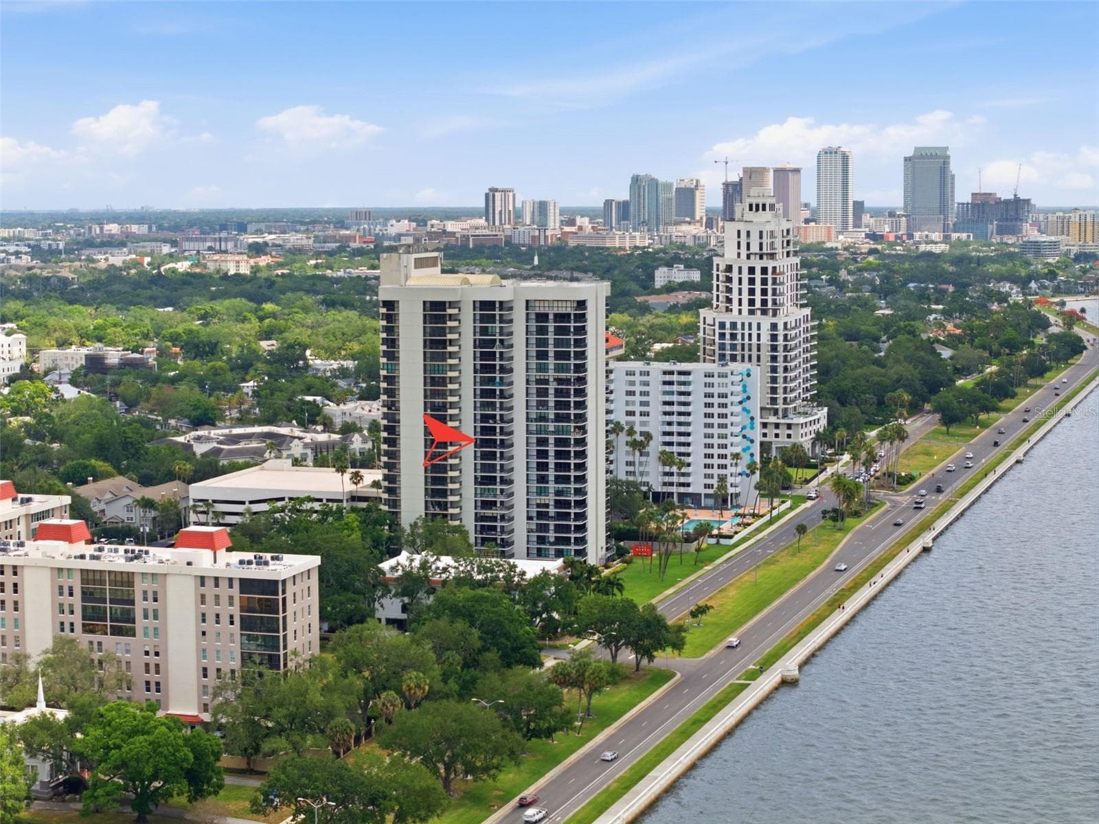 2413 BAYSHORE BLVD #1004