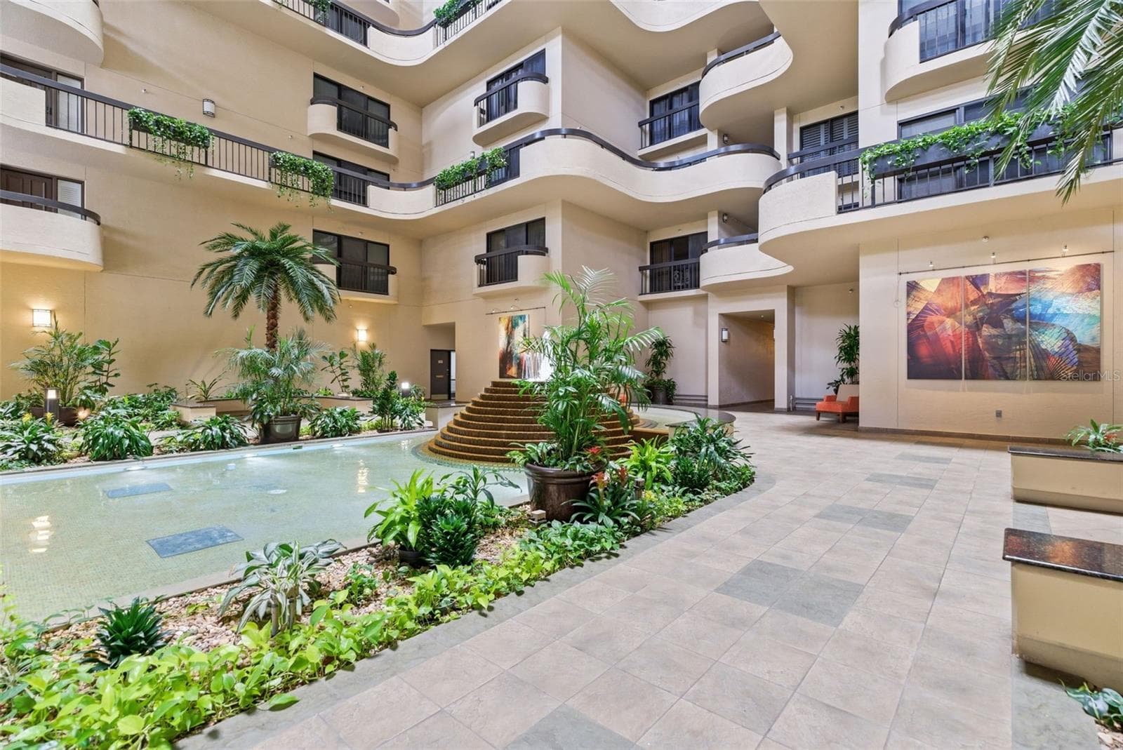 Condominium at 2413 BAYSHORE BLVD #1004, TAMPA, photo 3 of 50