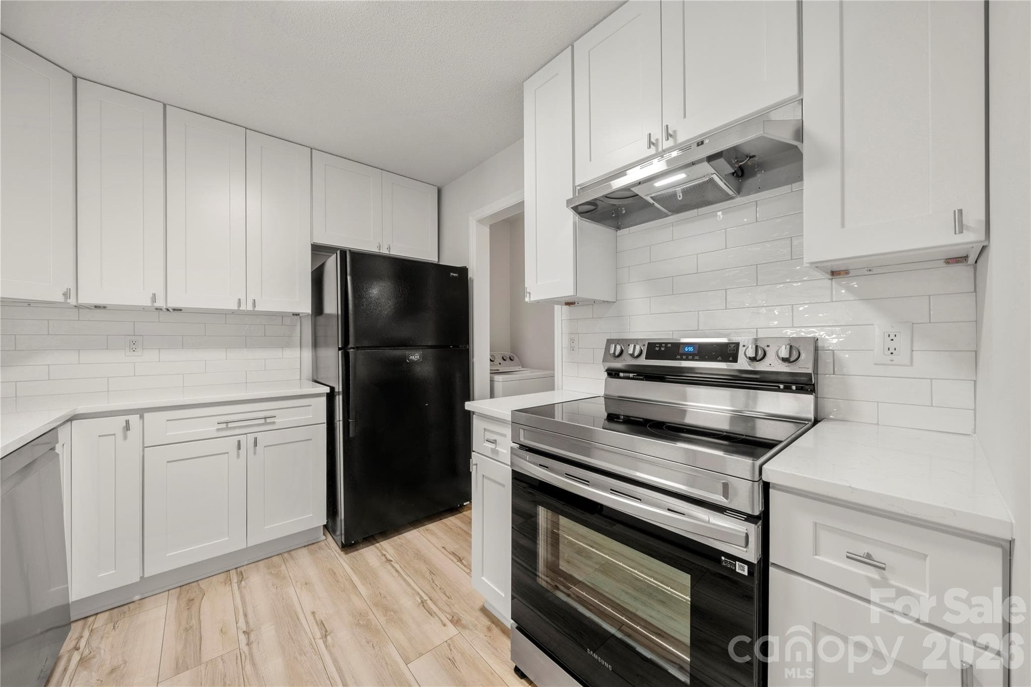 Condominium at Charlotte, photo 6 of 30