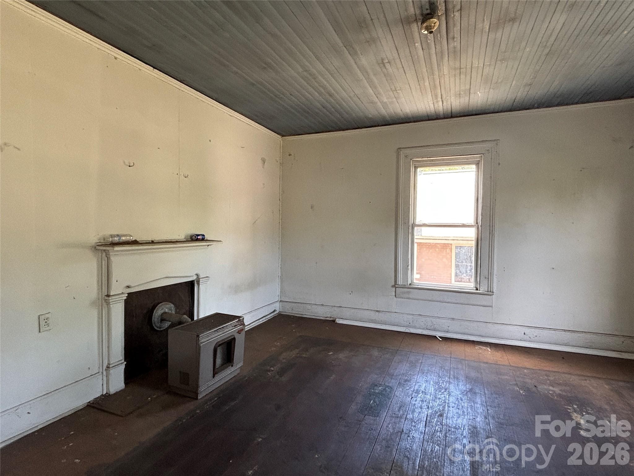 Single Family Residence at Salisbury, photo 14 of 17