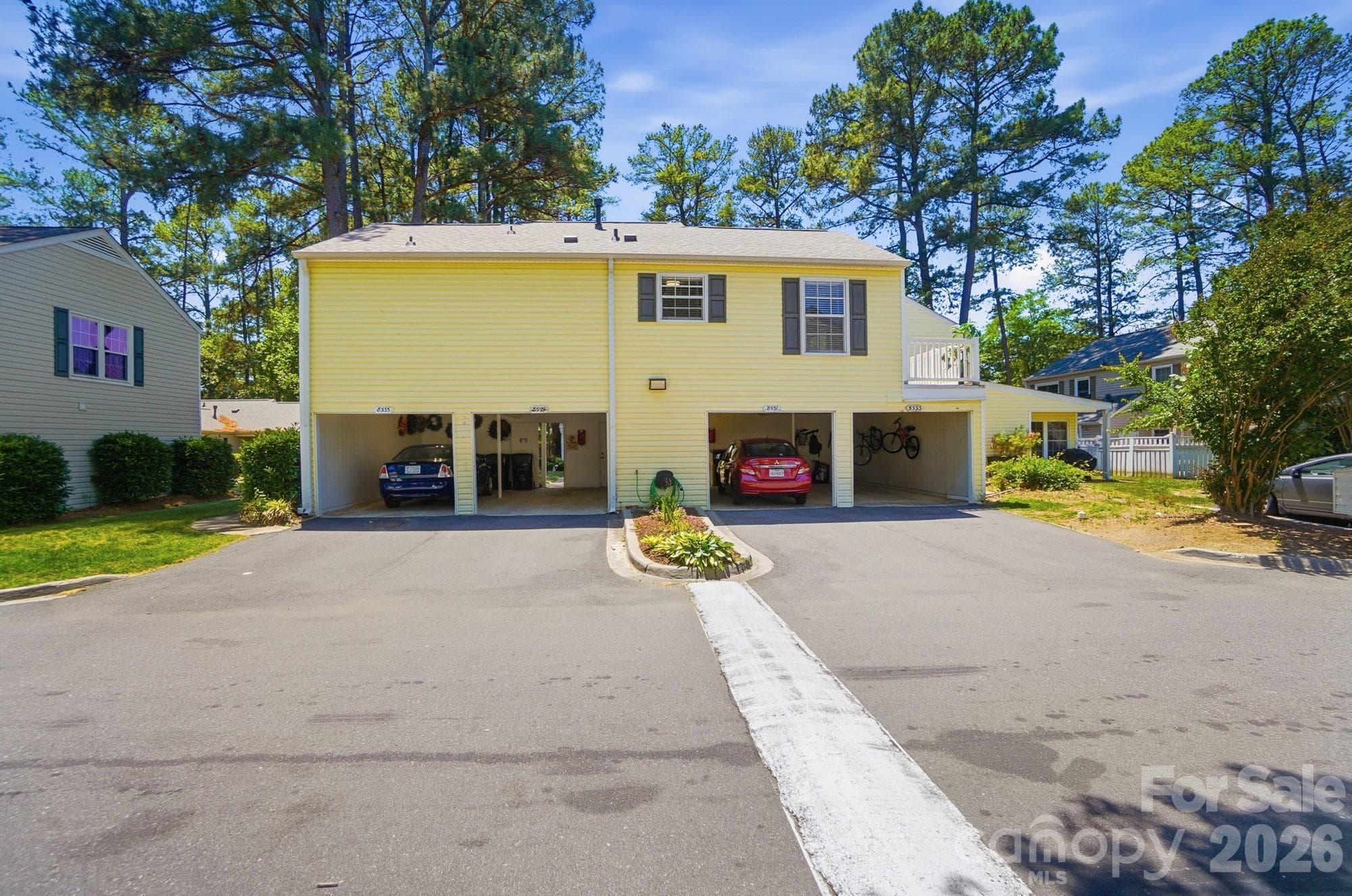 Condominium at 8529 Castle Pine Court, Charlotte, photo 47 of 48
