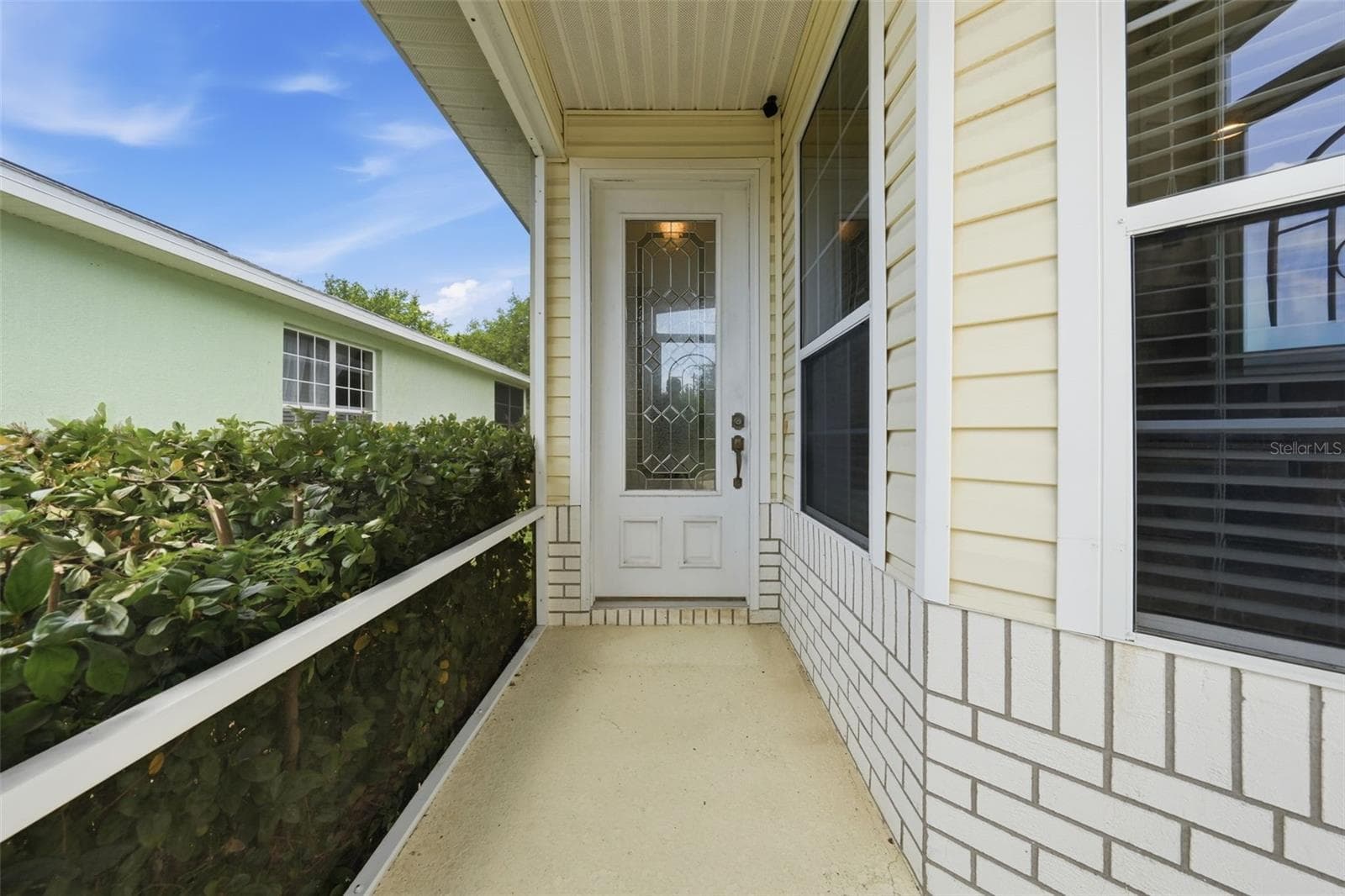Front - 4962 RAINBOW TROUT RD, TAVARES